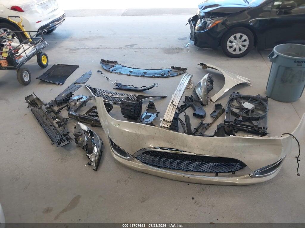 2C4RC1GG0HR592539 2017 CHRYSLER PACIFICA photo no. 12
