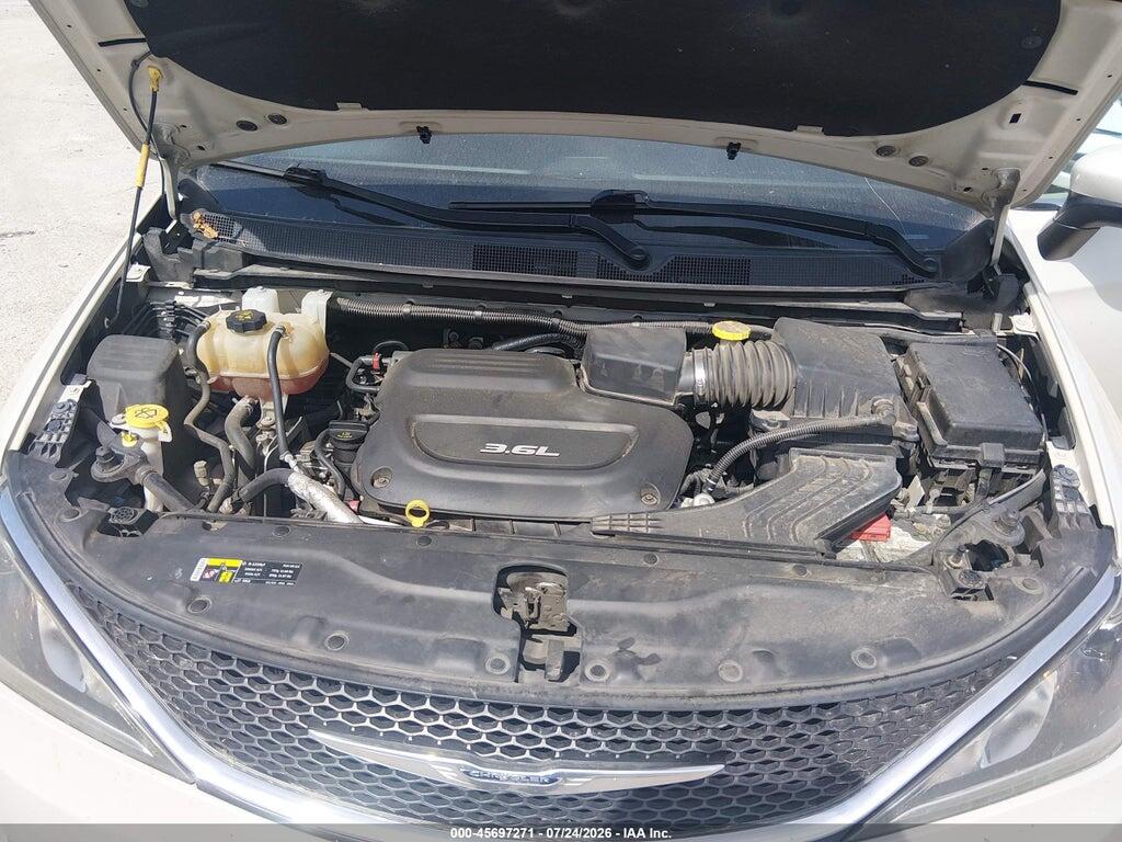2C4RC1BG6HR753225 2017 CHRYSLER PACIFICA photo no. 10