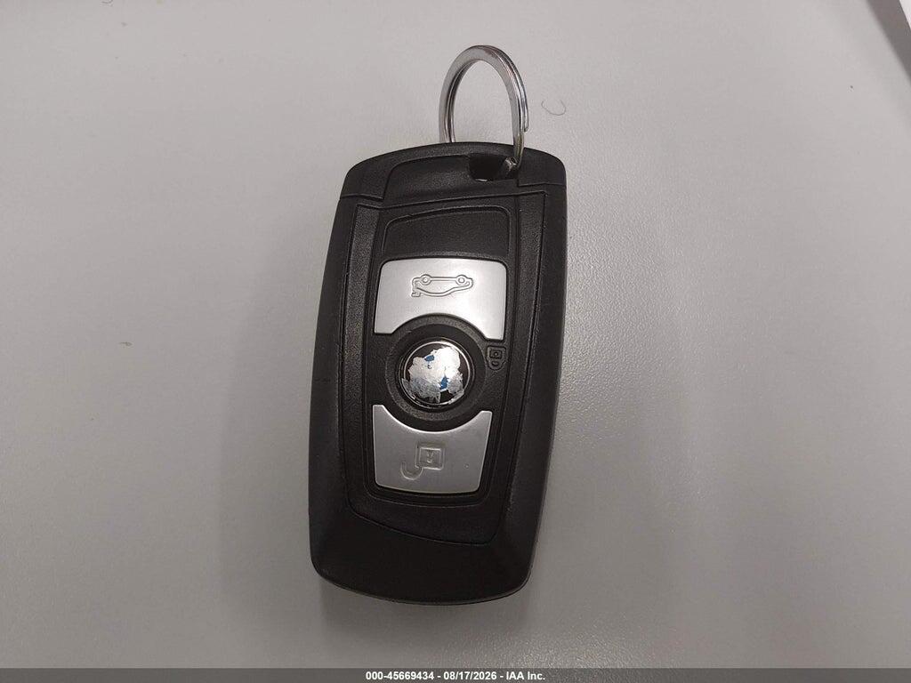 WBA3C3C52FK202586 2015 BMW 320I photo no. 11