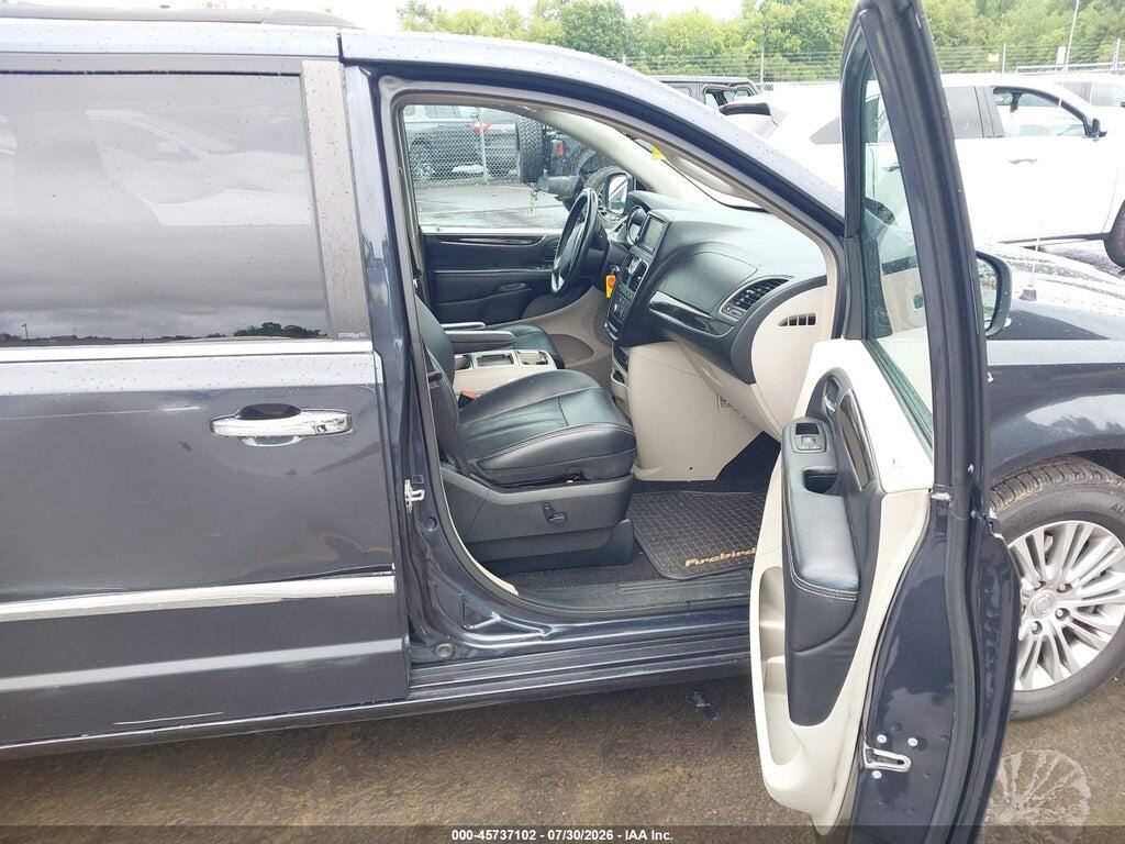 2C4RC1CG4DR614302 2013 CHRYSLER TOWN & COUNTRY photo no. 5