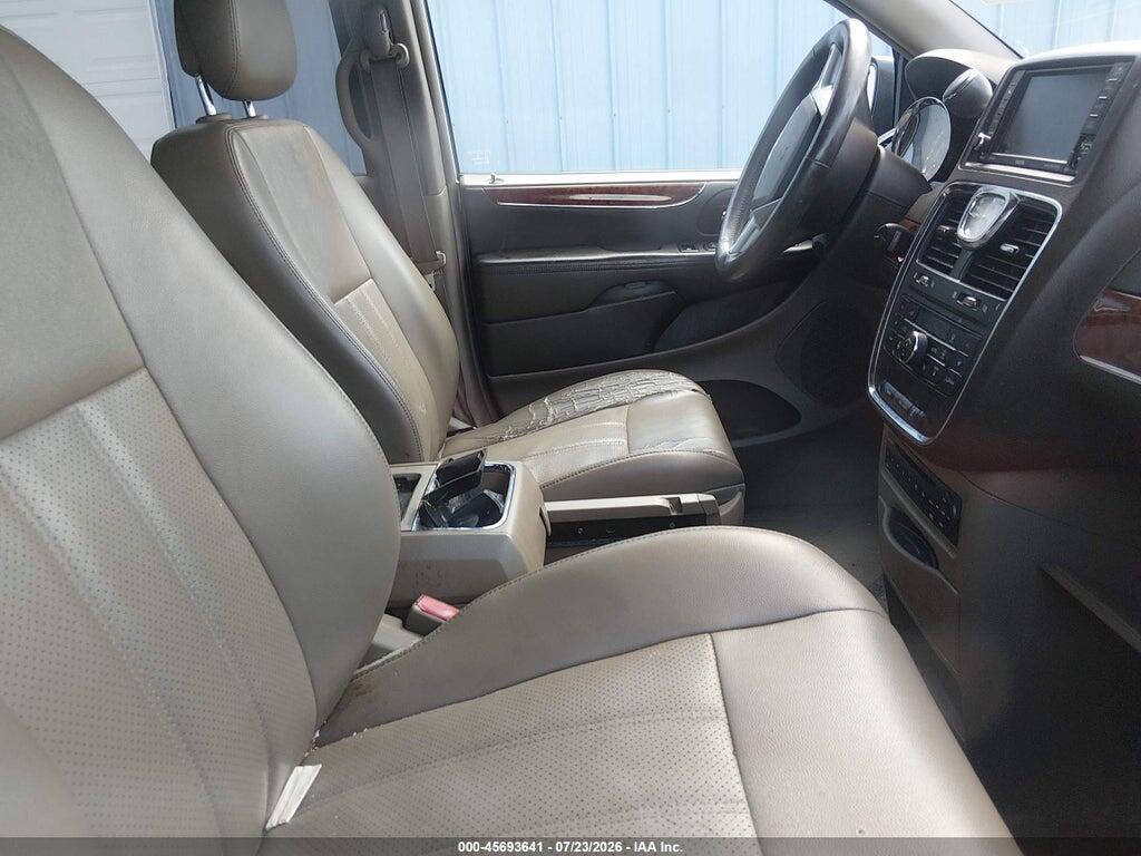 2C4RC1CG3DR571832 2013 CHRYSLER TOWN & COUNTRY photo no. 5