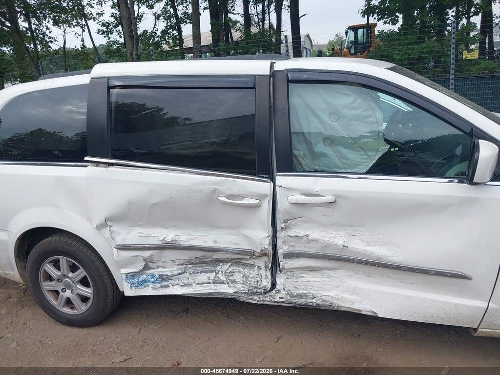 2C4RC1BG1DR584385 2013 CHRYSLER TOWN & COUNTRY photo no. 6