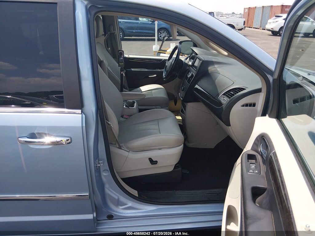 2C4RC1CG9DR570720 2013 CHRYSLER TOWN & COUNTRY photo no. 5