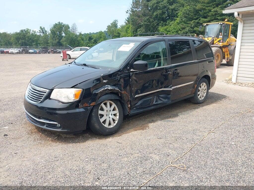 2C4RC1BG8DR632321 2013 CHRYSLER TOWN & COUNTRY photo no. 2