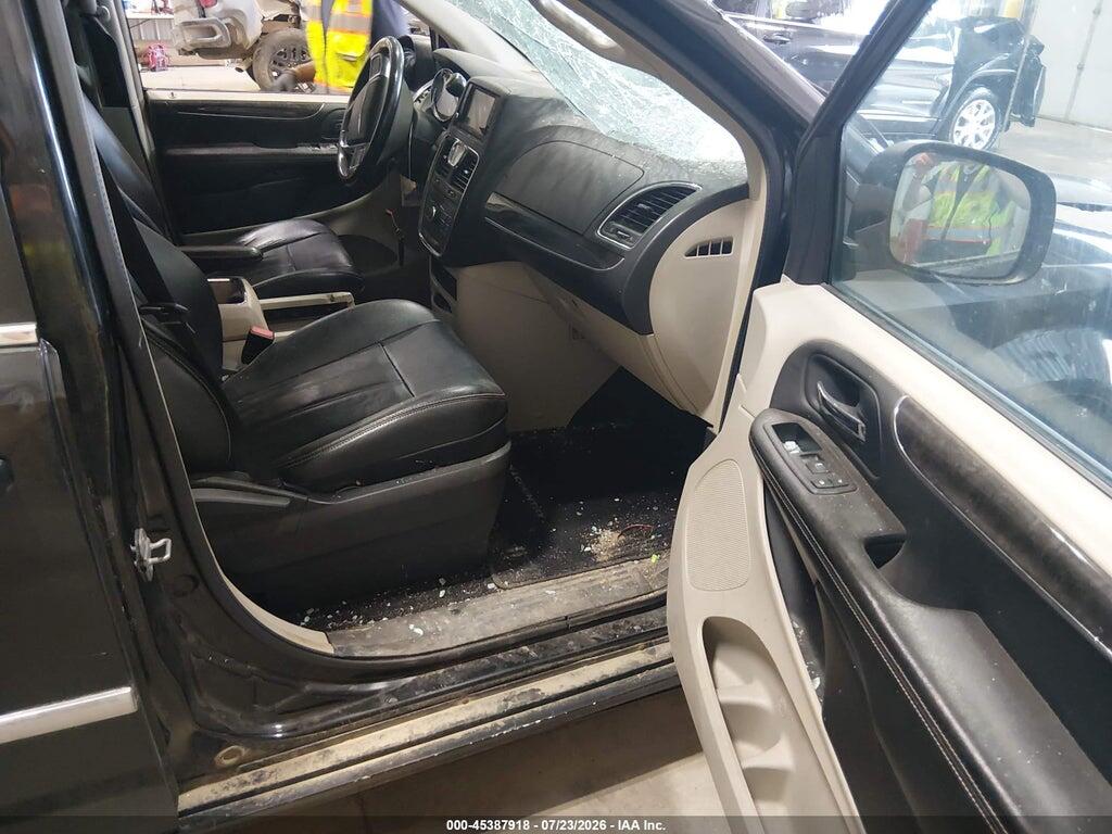 2C4RC1BGXDR631672 2013 CHRYSLER TOWN & COUNTRY photo no. 5