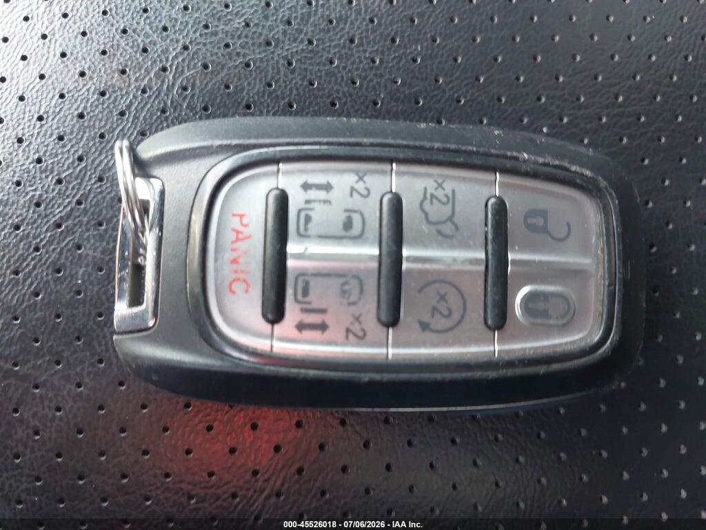 2C4RC1BG2PR505665 2023 CHRYSLER PACIFICA photo no. 11