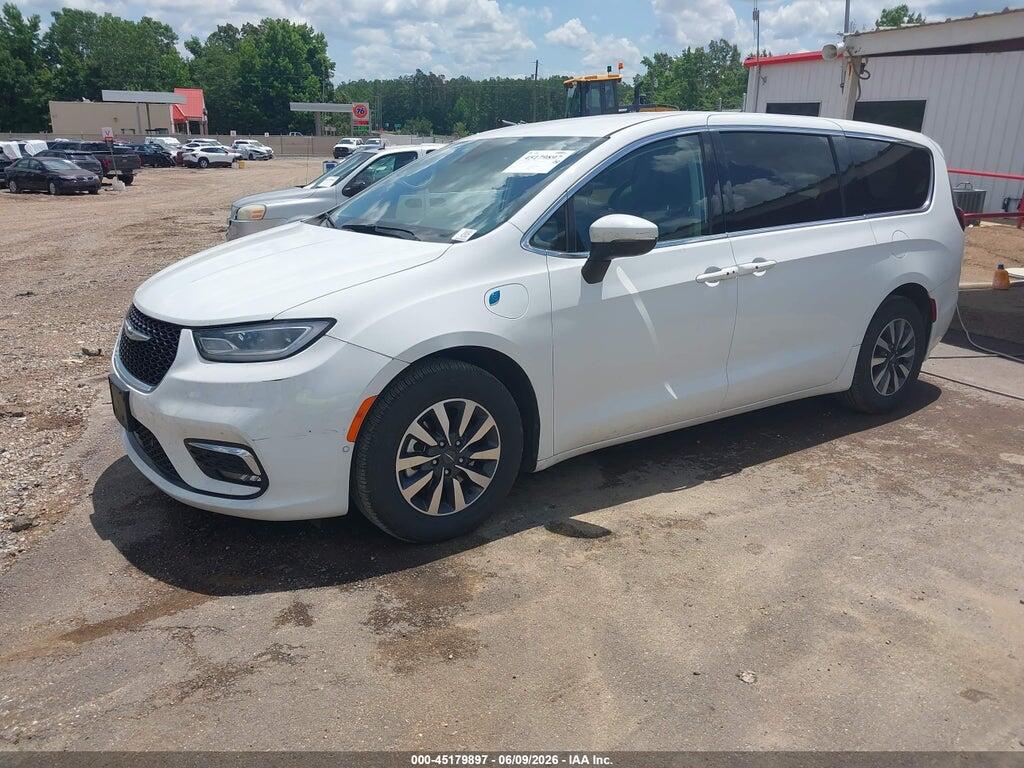 2C4RC1L72PR562592 2023 CHRYSLER PACIFICA HYBRID photo no. 2