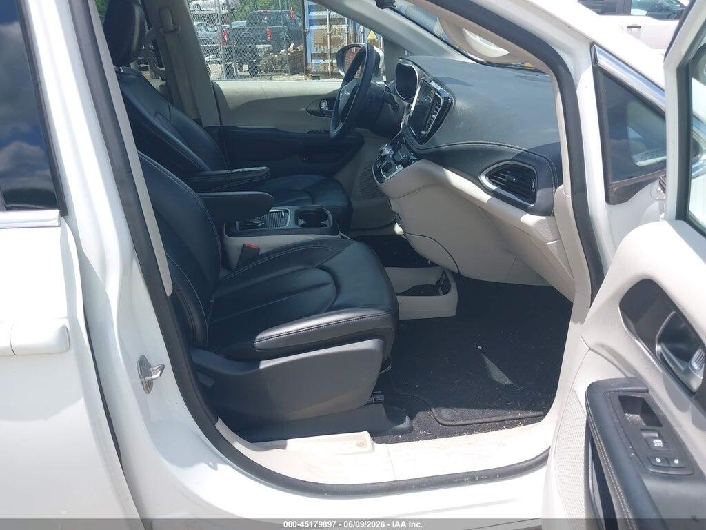 2C4RC1L72PR562592 2023 CHRYSLER PACIFICA HYBRID photo no. 5