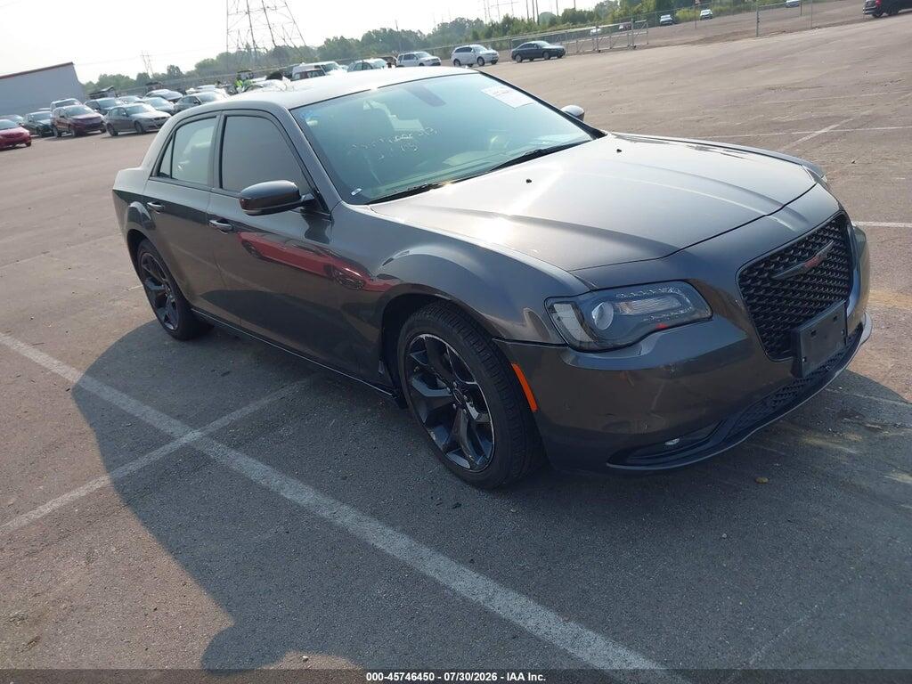 2C3CCABG1PH537605 2023 CHRYSLER 300 photo no. 1