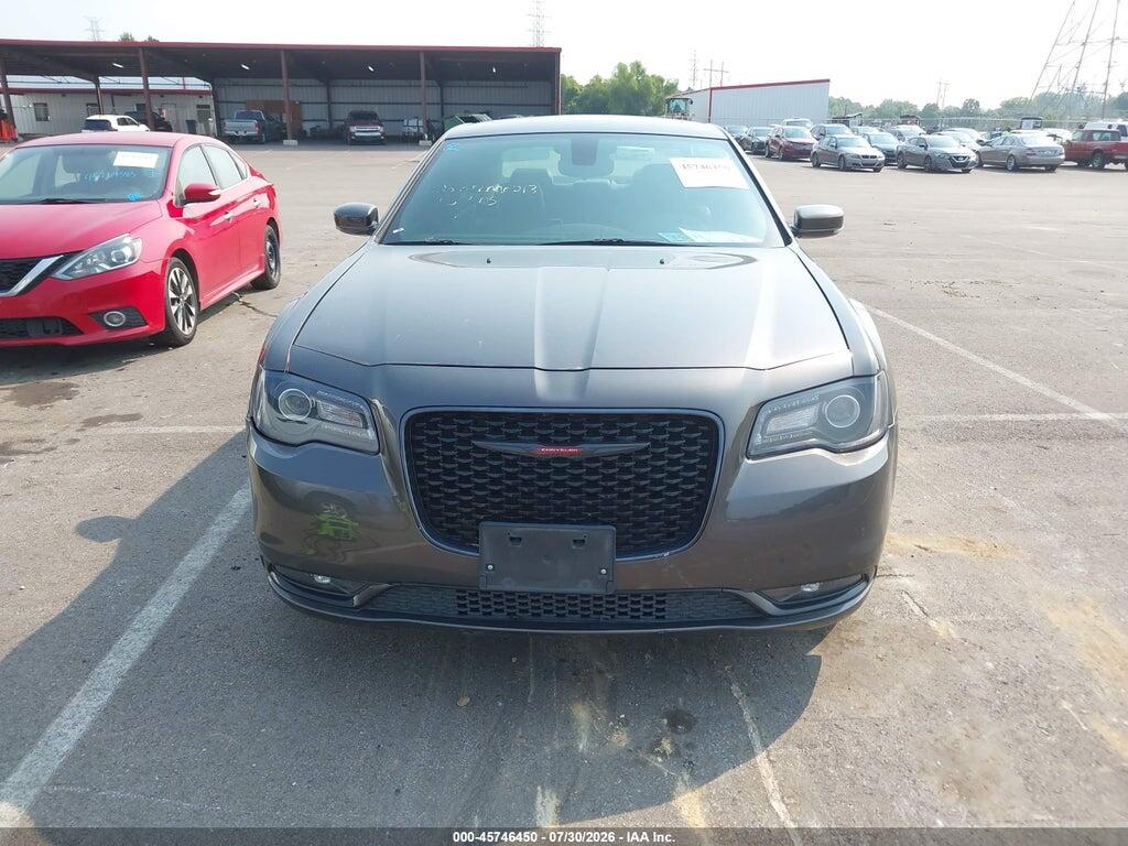 2C3CCABG1PH537605 2023 CHRYSLER 300 photo no. 6