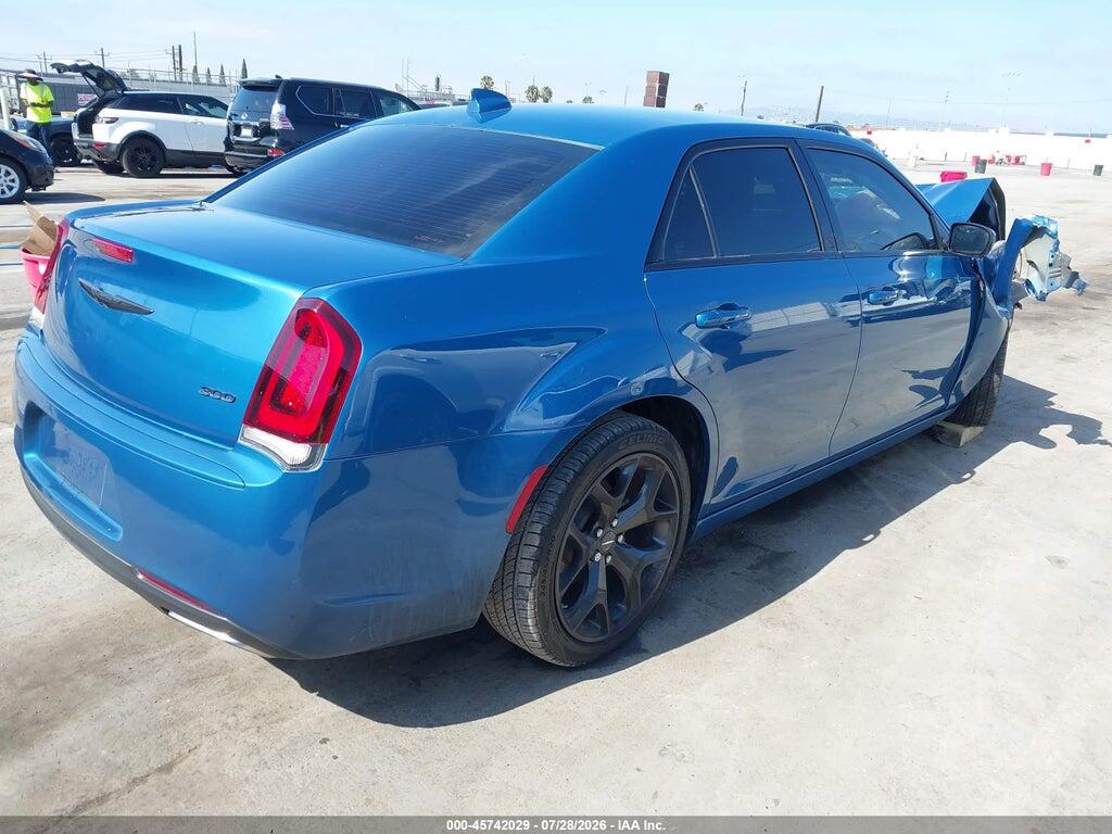 2C3CCAAG6PH511955 2023 CHRYSLER 300 photo no. 4