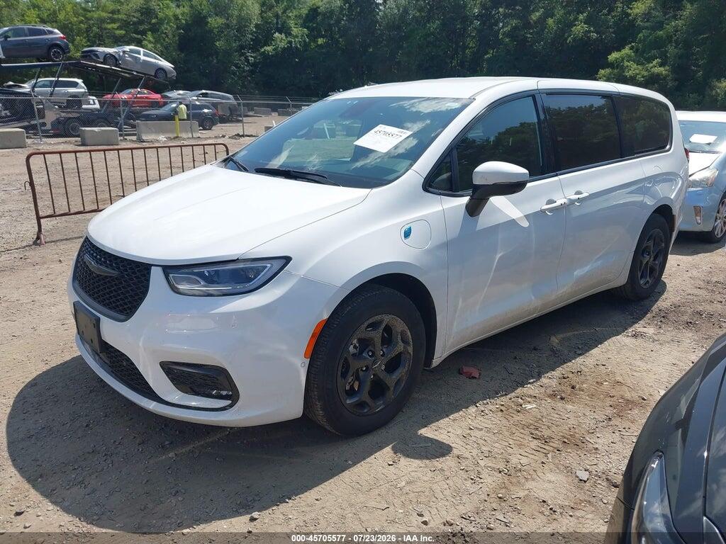 2C4RC1L70PR543104 2023 CHRYSLER PACIFICA HYBRID photo no. 2