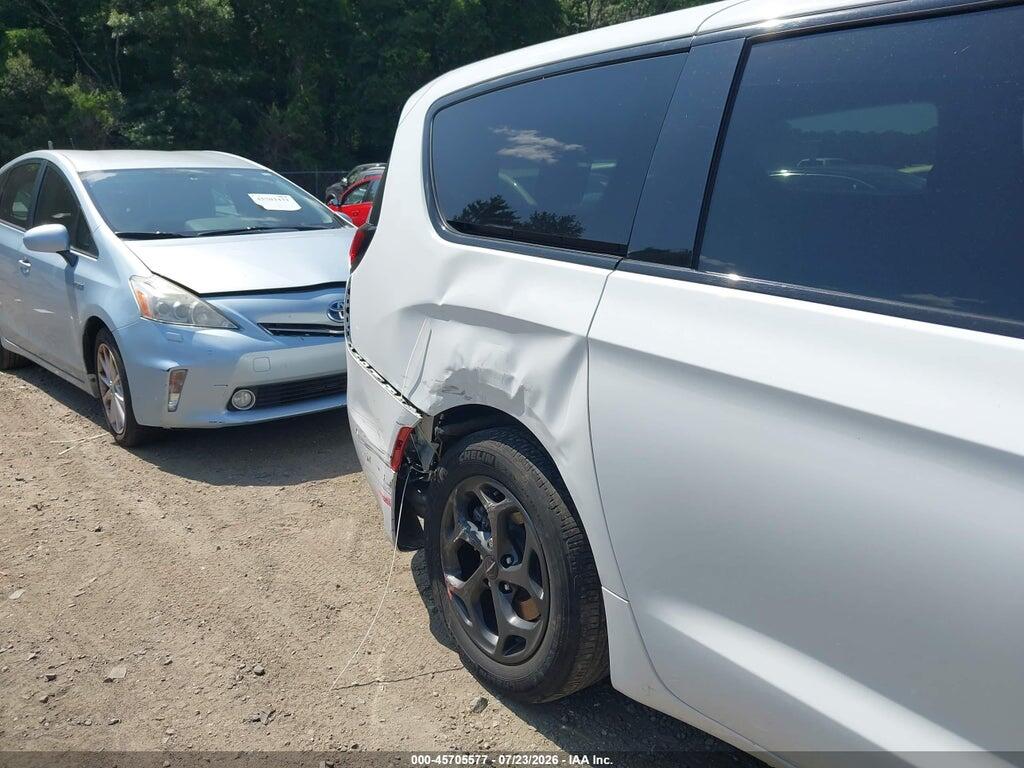 2C4RC1L70PR543104 2023 CHRYSLER PACIFICA HYBRID photo no. 6