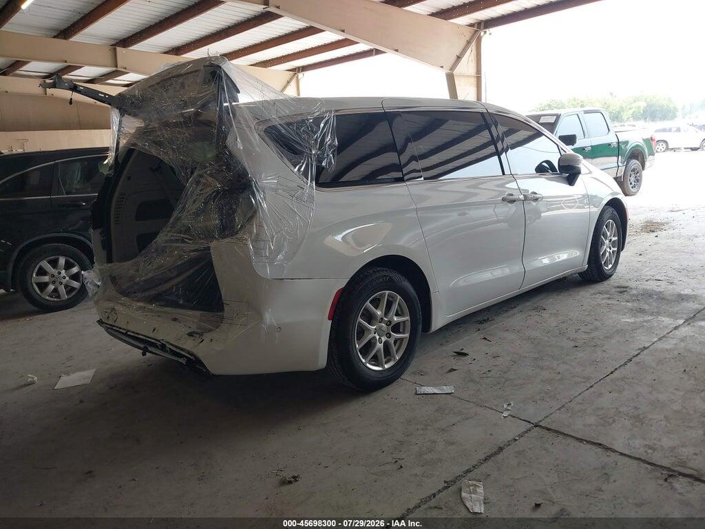 2C4RC1BG0PR502604 2023 CHRYSLER PACIFICA photo no. 4