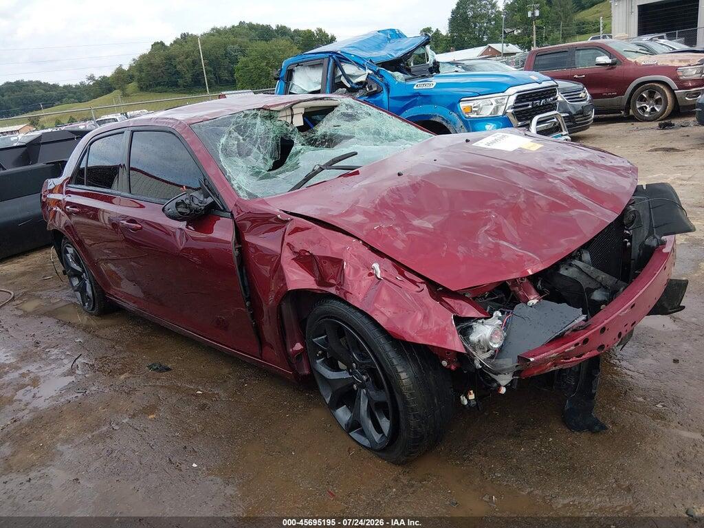 2C3CCAAG6PH561187 2023 CHRYSLER 300 photo no. 1