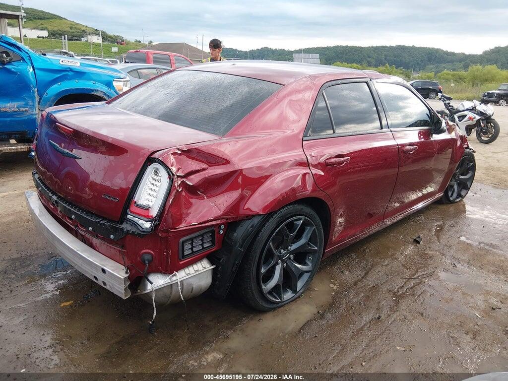 2C3CCAAG6PH561187 2023 CHRYSLER 300 photo no. 4