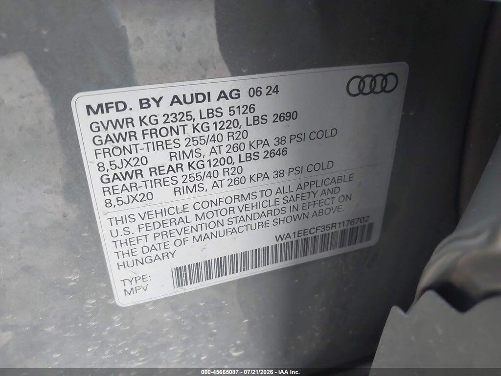 WA1EECF35R1176702 2024 AUDI Q3 photo no. 9