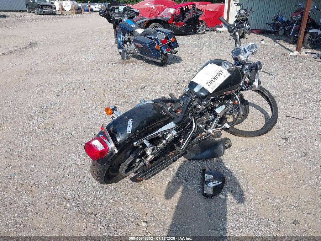 1HD1CT313AC400795 2010 HARLEY-DAVIDSON XL1200 photo no. 4