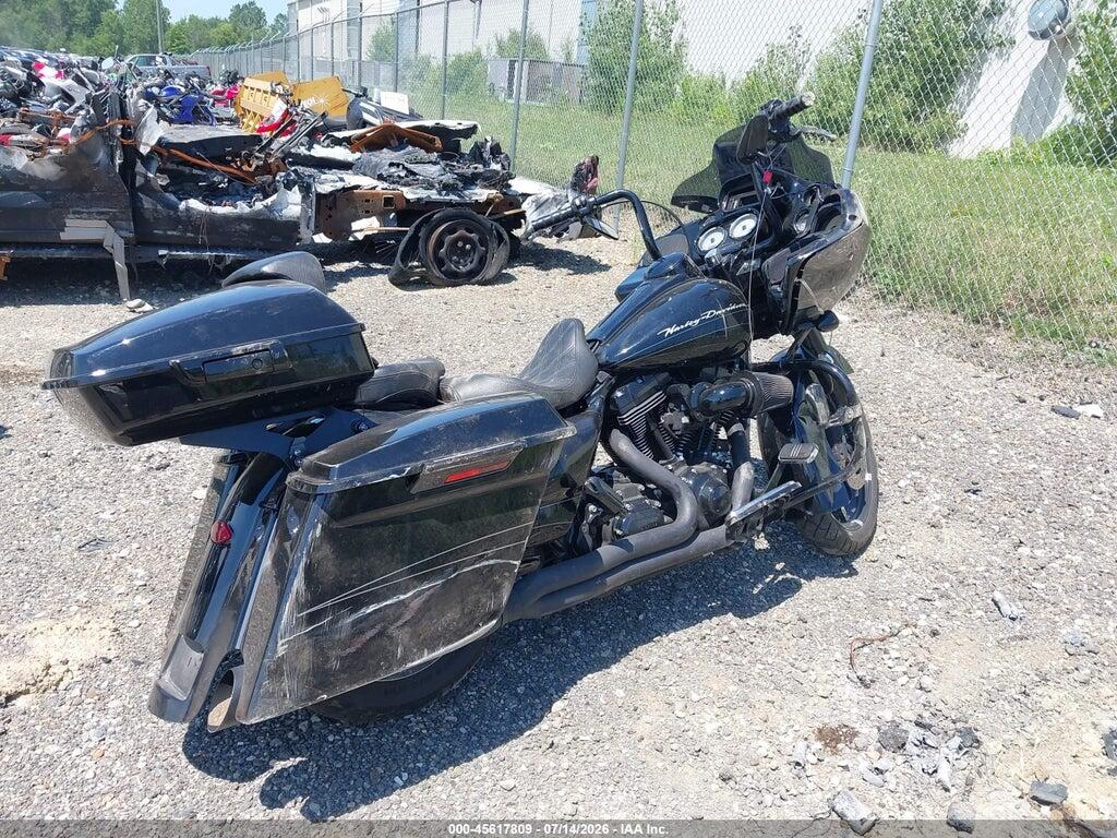 1HD1KH416AB646891 2010 HARLEY-DAVIDSON FLTRX photo no. 4