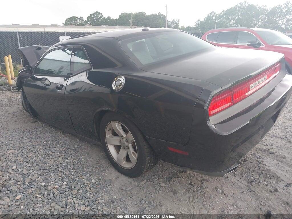 2C3CDYAG5DH695173 2013 DODGE CHALLENGER photo no. 3