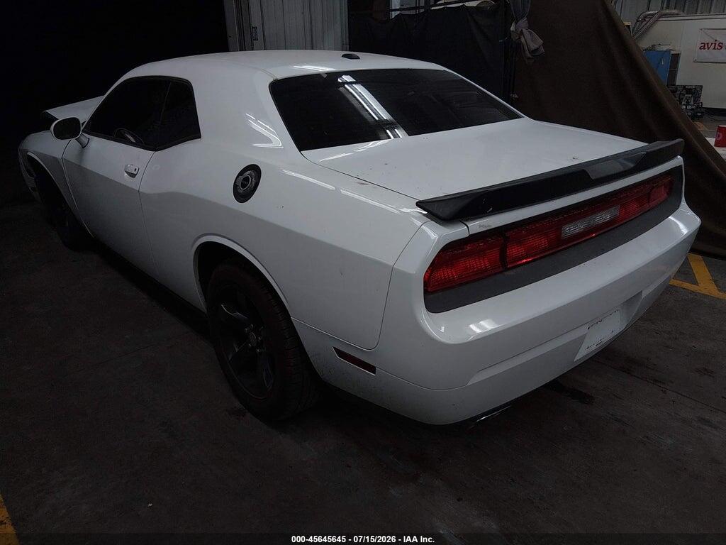 2C3CDYAG9DH501048 2013 DODGE CHALLENGER photo no. 3