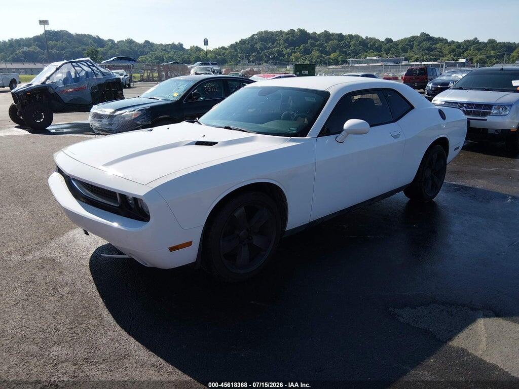 2C3CDYAGXDH632702 2013 DODGE CHALLENGER photo no. 2