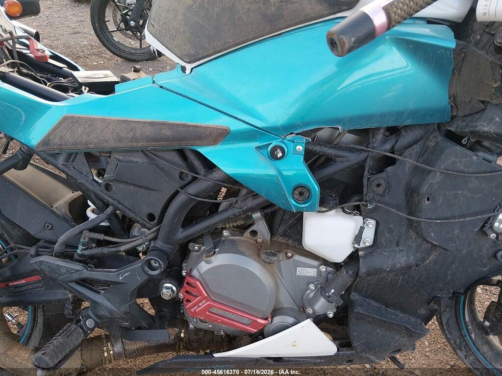 LCEPDPL39N6001007 2022 CF MOTO 300NK photo no. 8