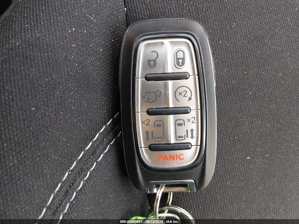 2C4RC1CG6NR127829 2022 CHRYSLER VOYAGER photo no. 11