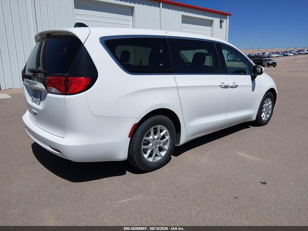 2C4RC1CG6NR127829 2022 CHRYSLER VOYAGER photo no. 4