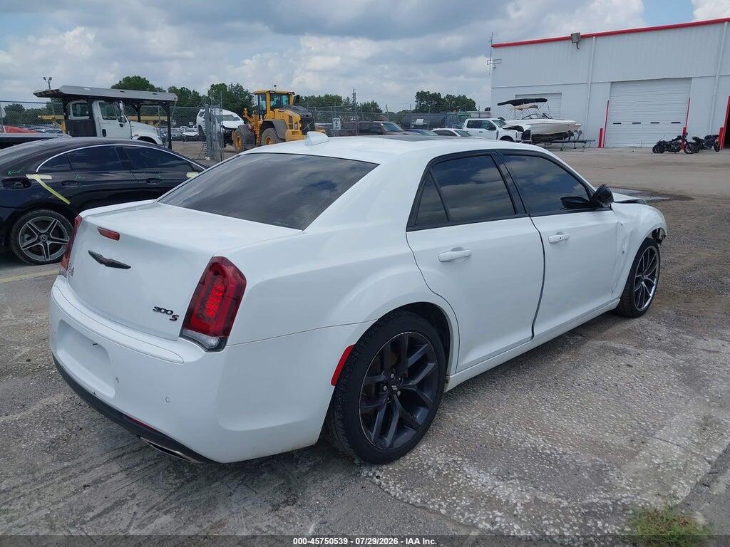 2C3CCABG7NH135231 2022 CHRYSLER 300 photo no. 4
