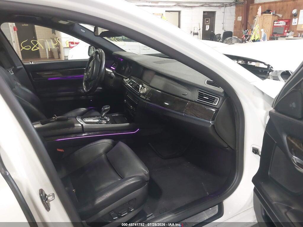 WBAKC8C58CC436116 2012 BMW 750LI photo no. 5