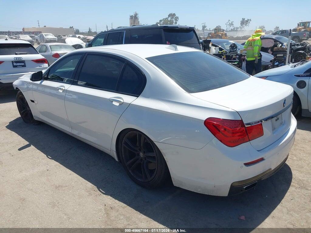 WBAKB8C54CDX20498 2012 BMW 750LI photo no. 3