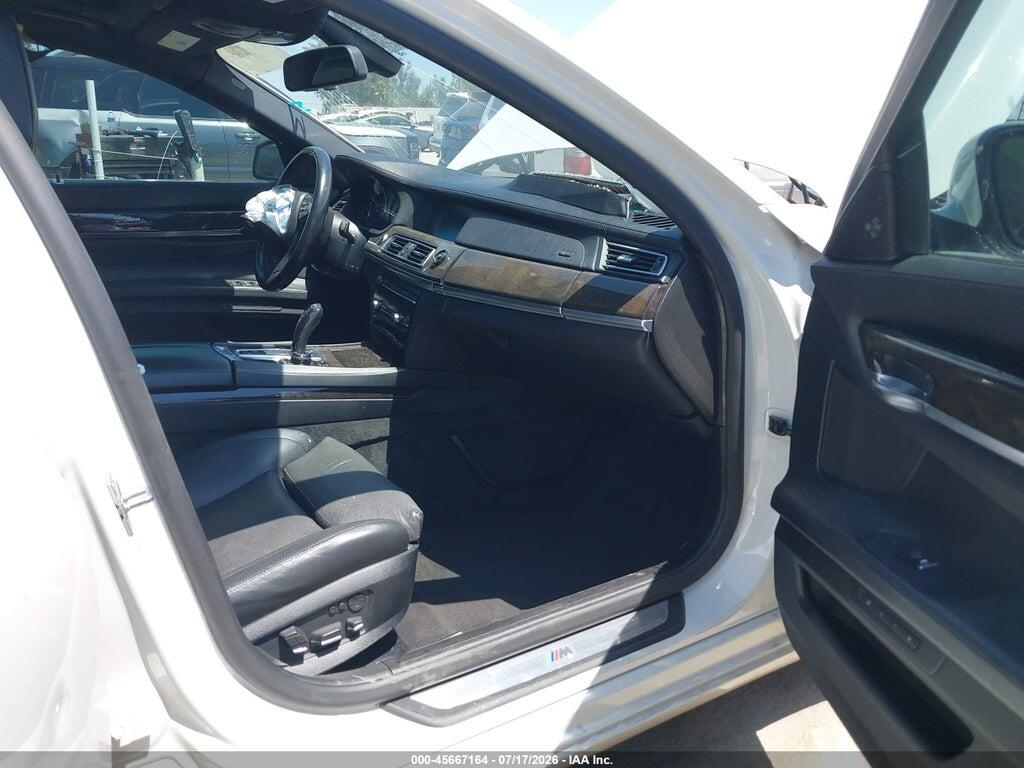 WBAKB8C54CDX20498 2012 BMW 750LI photo no. 5