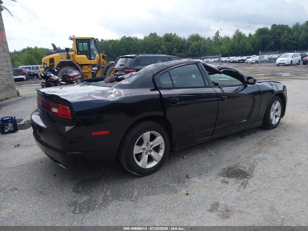 2C3CDXBGXDH568394 2013 DODGE CHARGER photo no. 4