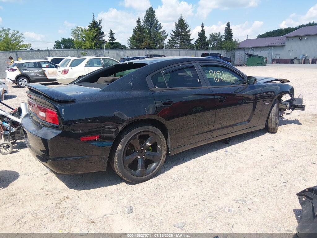 2C3CDXCT0DH725555 2013 DODGE CHARGER photo no. 4