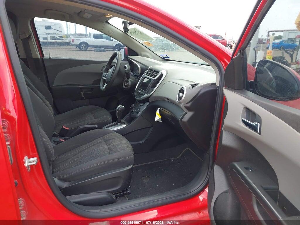 1G1JD5SH6J4102821 2018 CHEVROLET SONIC photo no. 5
