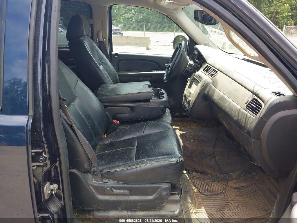 3GNEC12J19G131110 2009 CHEVROLET AVALANCHE 1500 photo no. 5