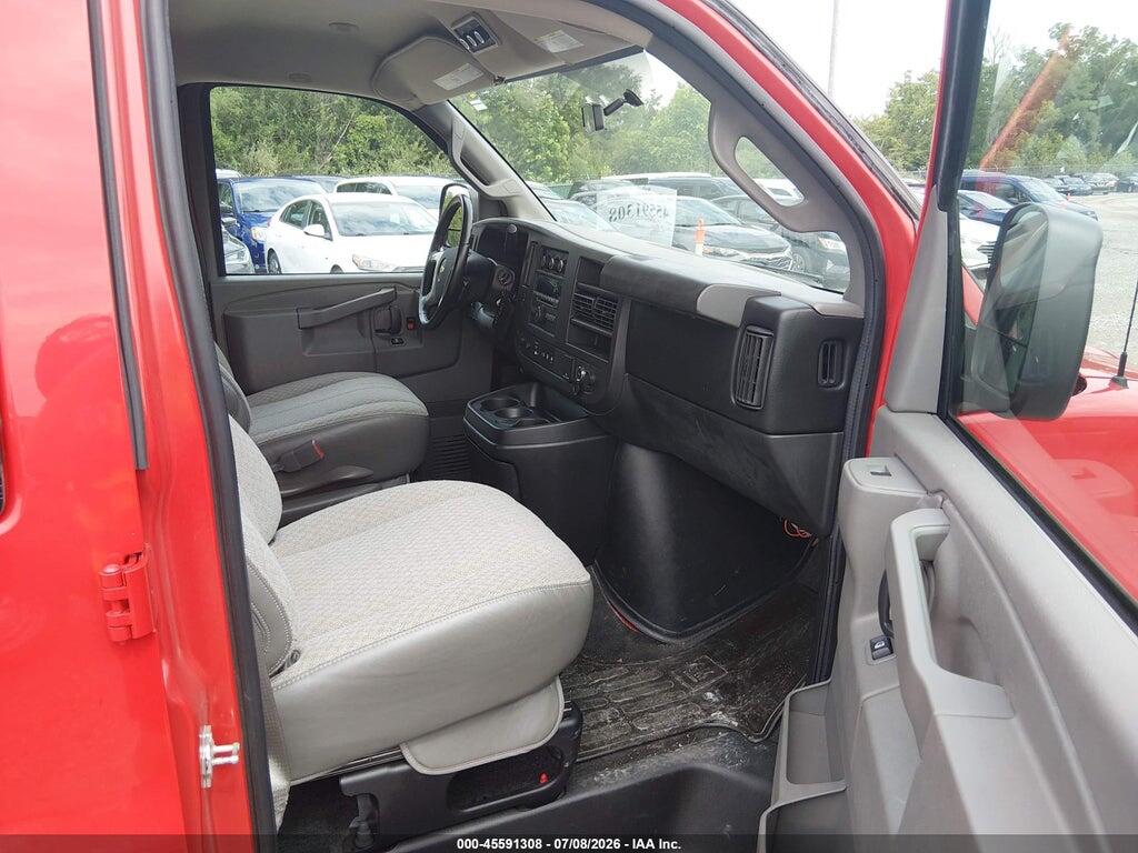1GAZGPFF4G1253116 2016 CHEVROLET EXPRESS 3500 photo no. 5