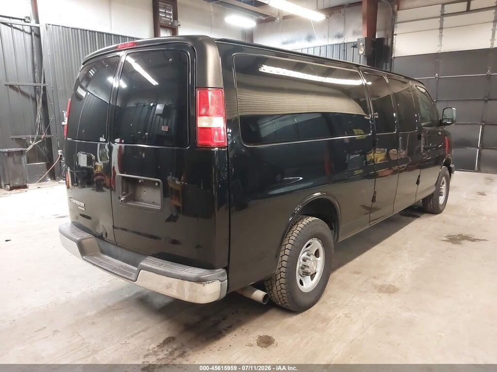 1GAZGPFF2G1282159 2016 CHEVROLET EXPRESS 3500 photo no. 4