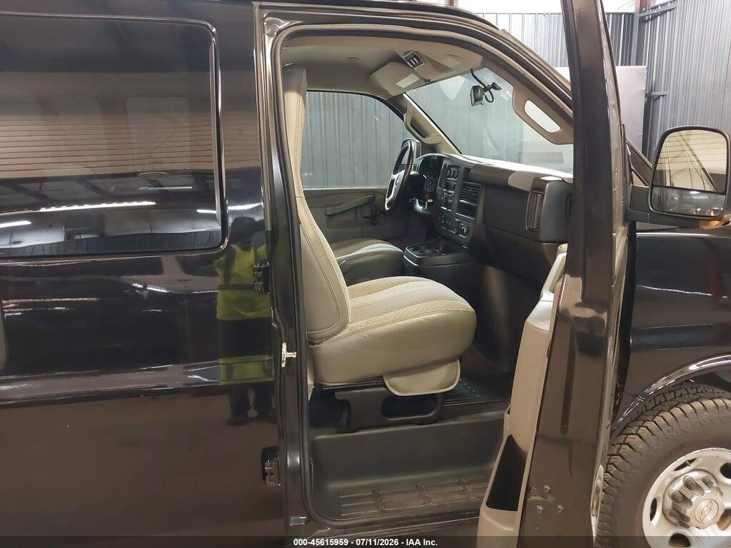 1GAZGPFF2G1282159 2016 CHEVROLET EXPRESS 3500 photo no. 5