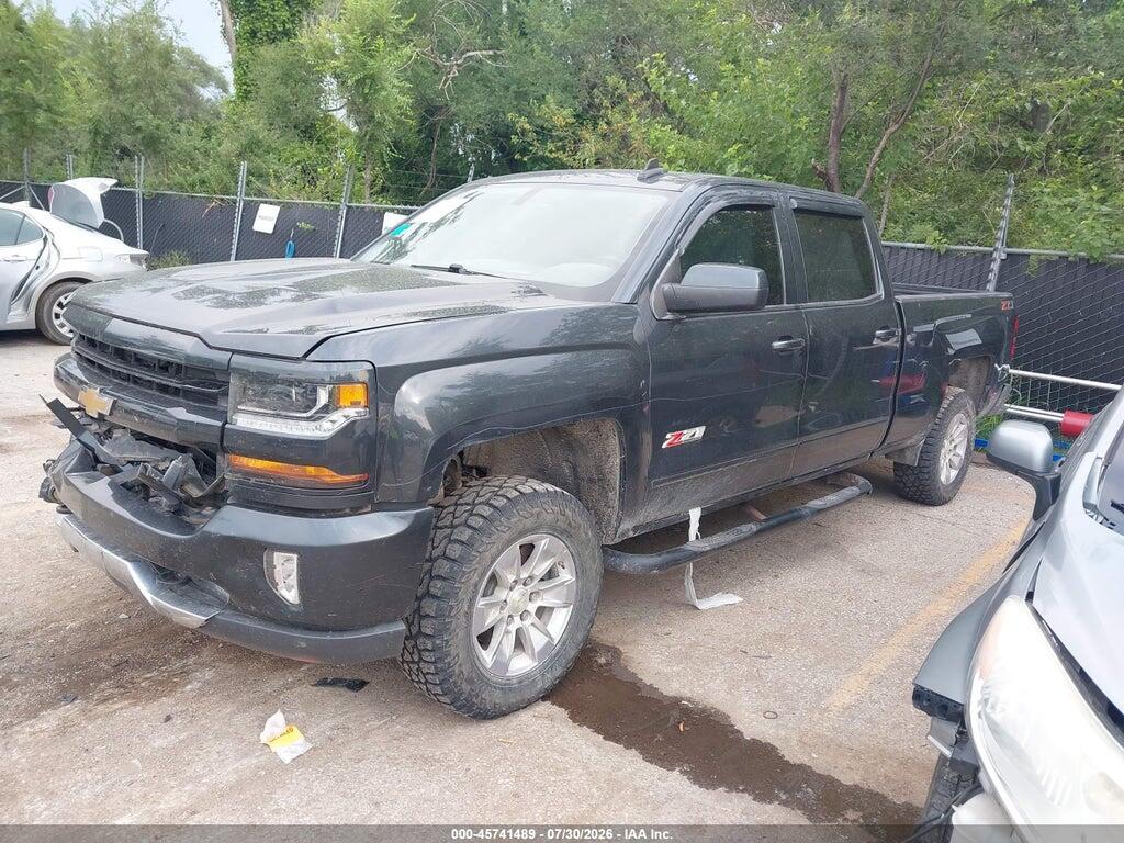 1GCUKREC1JF142925 2018 CHEVROLET SILVERADO 1500 photo no. 2