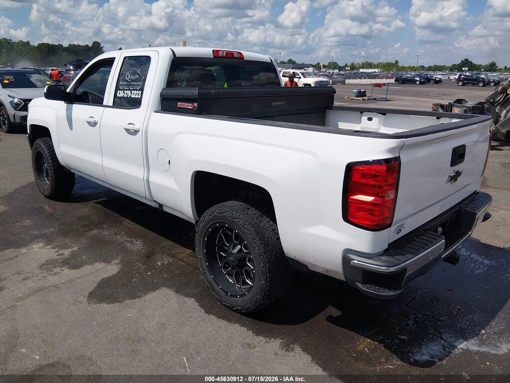 1GCVKREC6JZ213975 2018 CHEVROLET SILVERADO 1500 photo no. 3
