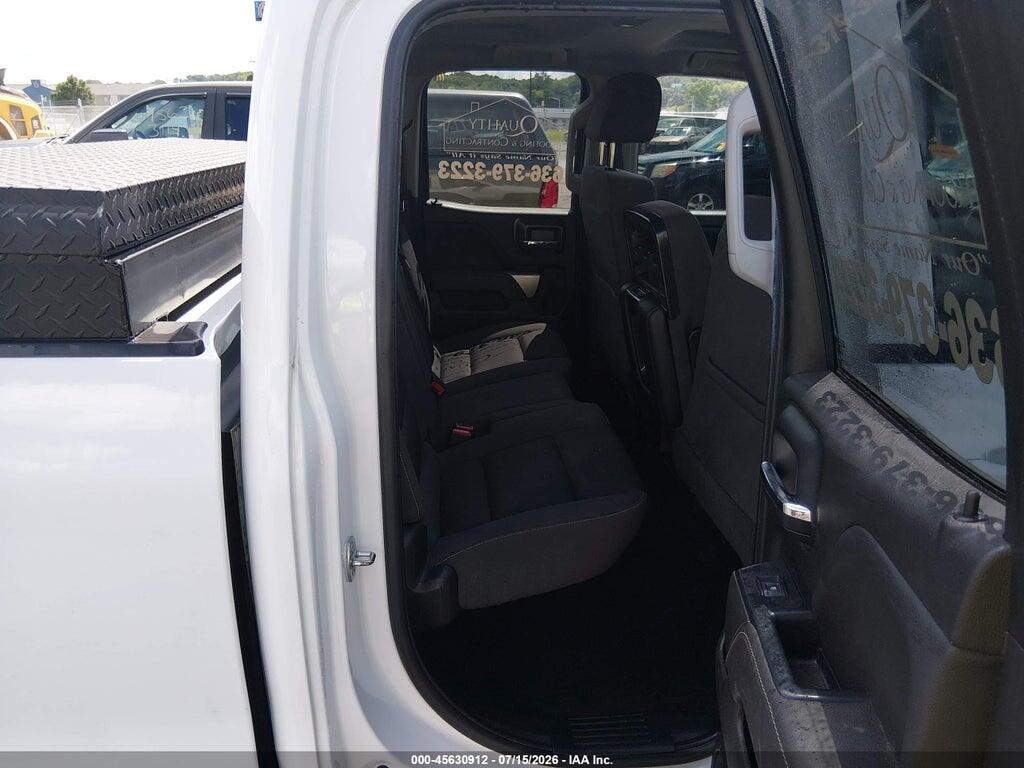 1GCVKREC6JZ213975 2018 CHEVROLET SILVERADO 1500 photo no. 8