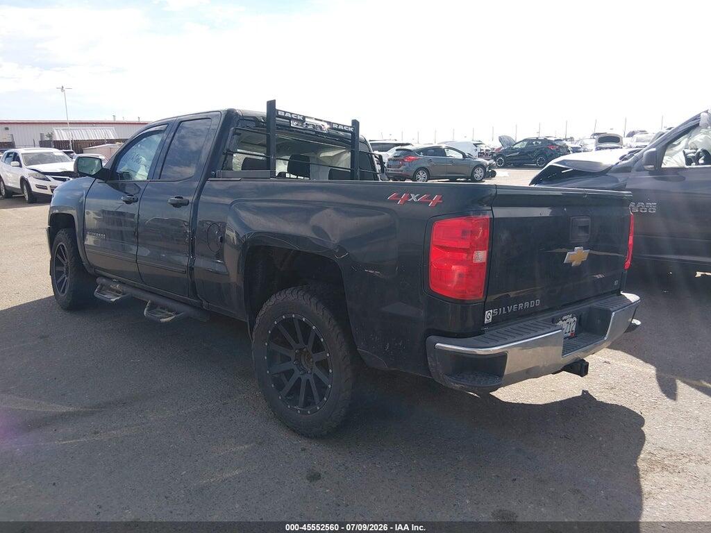 1GCVKREC0JZ242145 2018 CHEVROLET SILVERADO 1500 photo no. 3