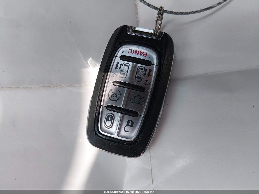 2C4RC1BG0KR733575 2019 CHRYSLER PACIFICA photo no. 11