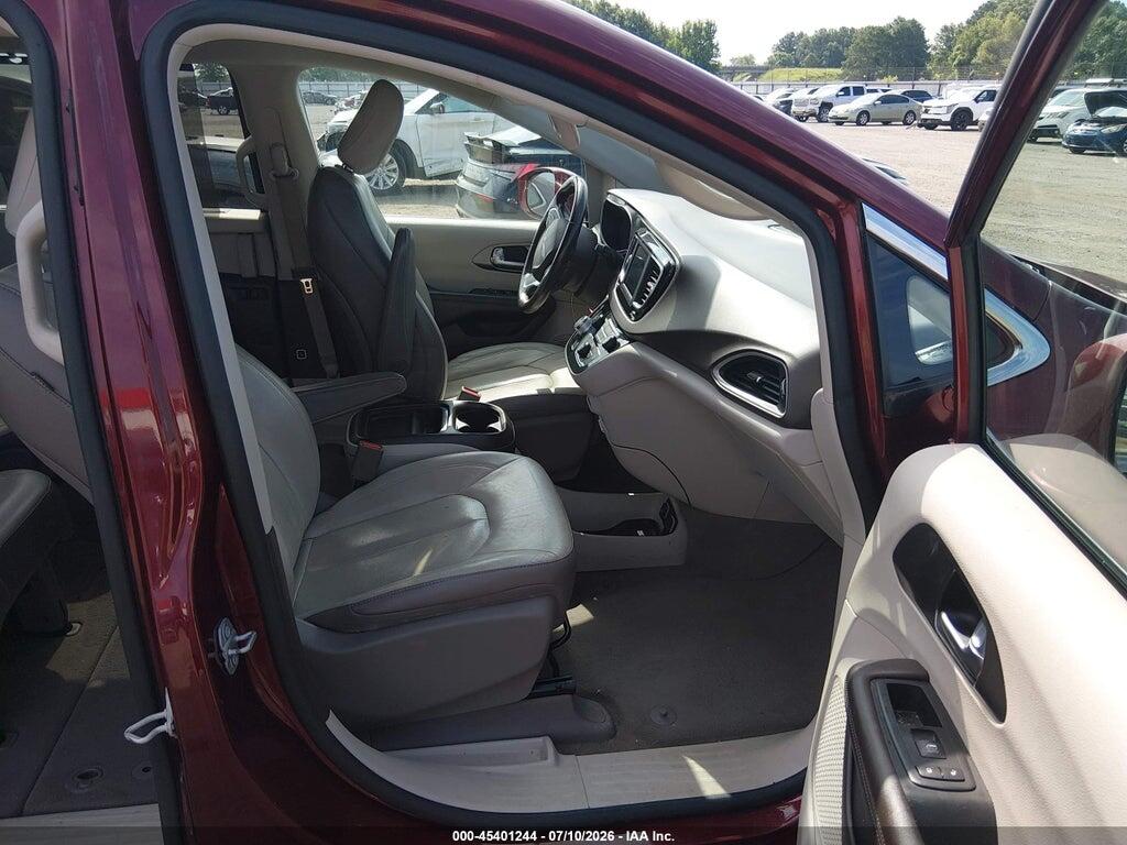2C4RC1BG0KR733575 2019 CHRYSLER PACIFICA photo no. 5