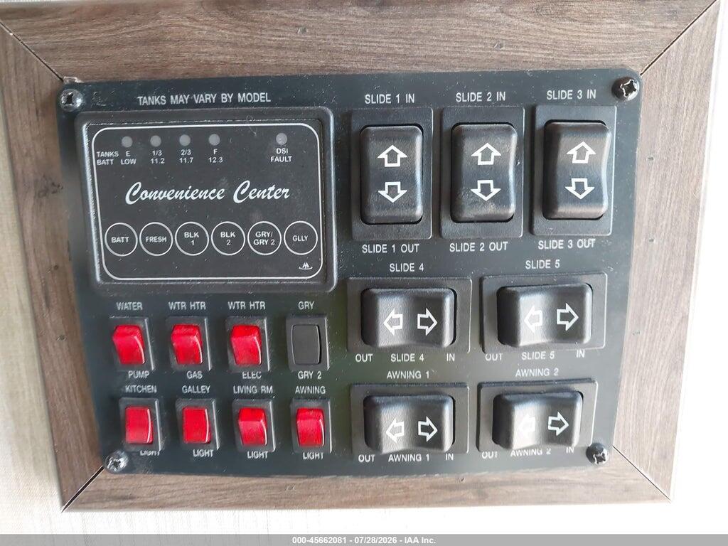 4YDF38529K9361121 2019 CROSSROADS VOLANTE 38 photo no. 7