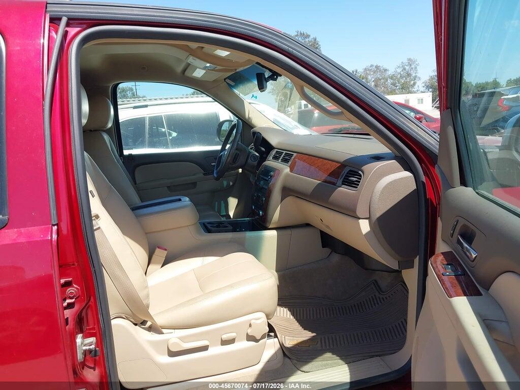 1GNSCJE09ER158023 2014 CHEVROLET SUBURBAN photo no. 5