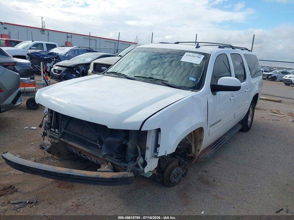 1GNSCJE04ER231413 2014 CHEVROLET SUBURBAN photo no. 2