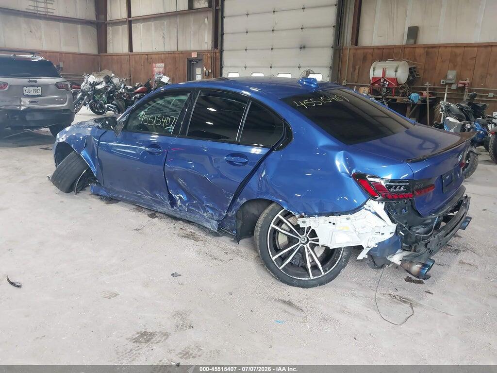 3MW5U7J09M8B49355 2021 BMW 3 SERIES photo no. 3